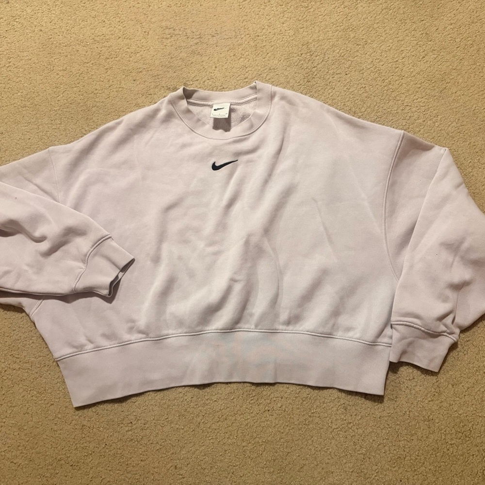 Nike Light Purple Cropped Sweatshirt